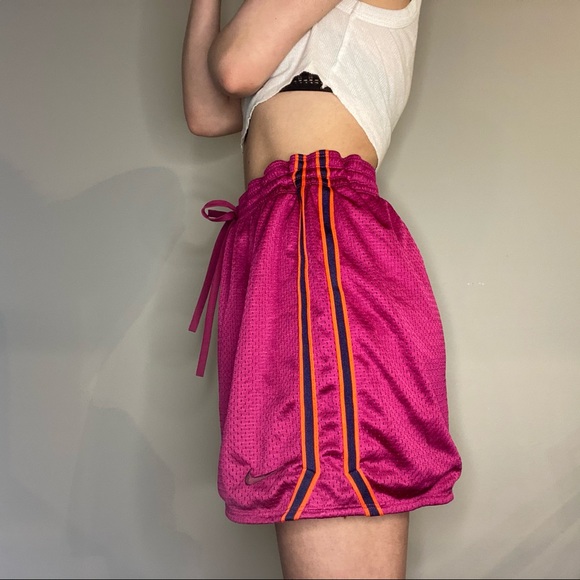 NIKE dry fit vintage retro shorts - Picture 3 of 4